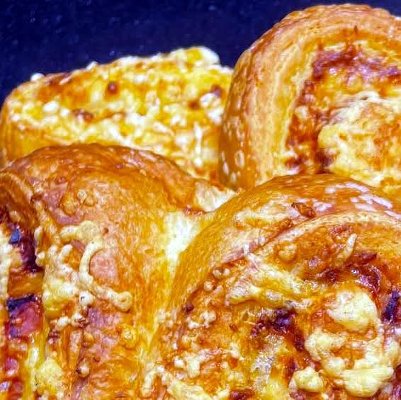 Ham-kaascroissants